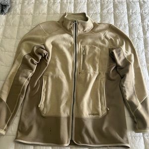 Patagonia Men’s Zipper Jacket size large